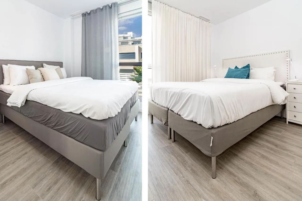 Lm111A - Modern Flat, Amazing Views Apartment Estepona