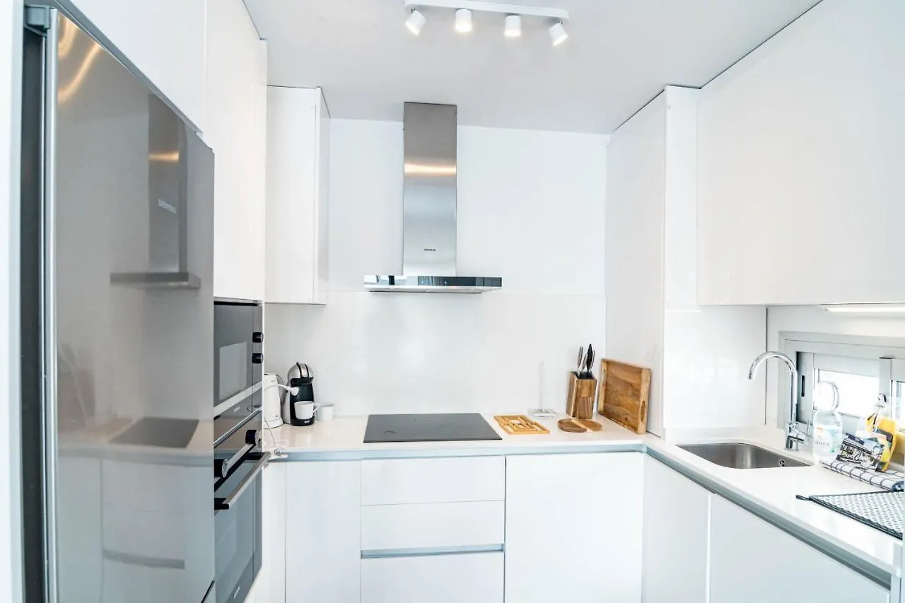 Lm111A - Modern Flat, Amazing Views Apartment Estepona